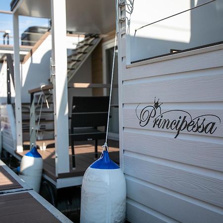 Floating Sea House Principessa Villa Portoroz Exterior photo